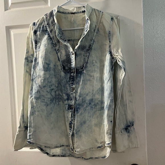Free People Blue and White Tie-Dye Top - Picture 1 of 2